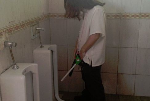 Pee-straight-funnel-in-Shenzhen