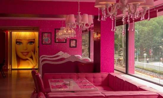 barbie-cafe